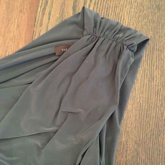 The LIMITED Shirt - Picture 8 of 8